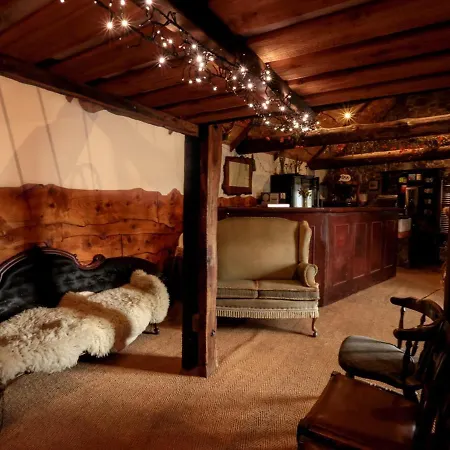 مزرعة للإقامة Fernhill Farm *